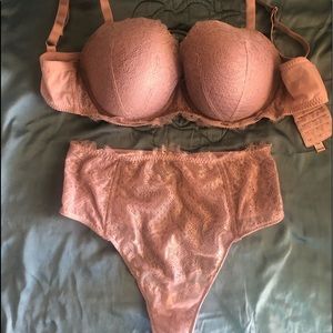 New Victoria Secrets Lilac Panties Size Medium